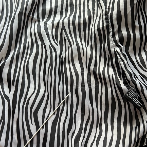 Dollhouse Women’s S Black Down Jacket - Picture 10 of 14